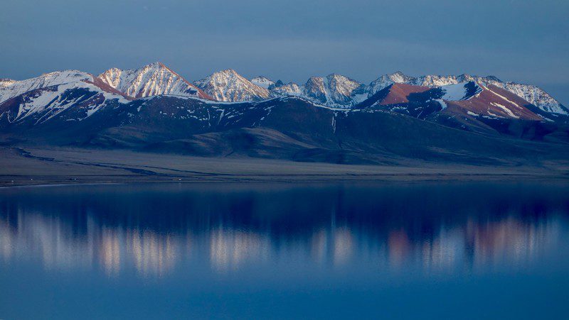 Gangdise Nyechen Tanglha Mountain Range